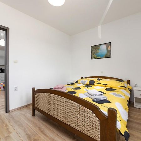 Villa Butoniga Nature 布泽特 外观 照片